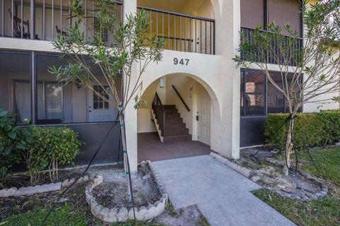 4765 Sable Pine Circle B1 West Palm Beach FL 33417