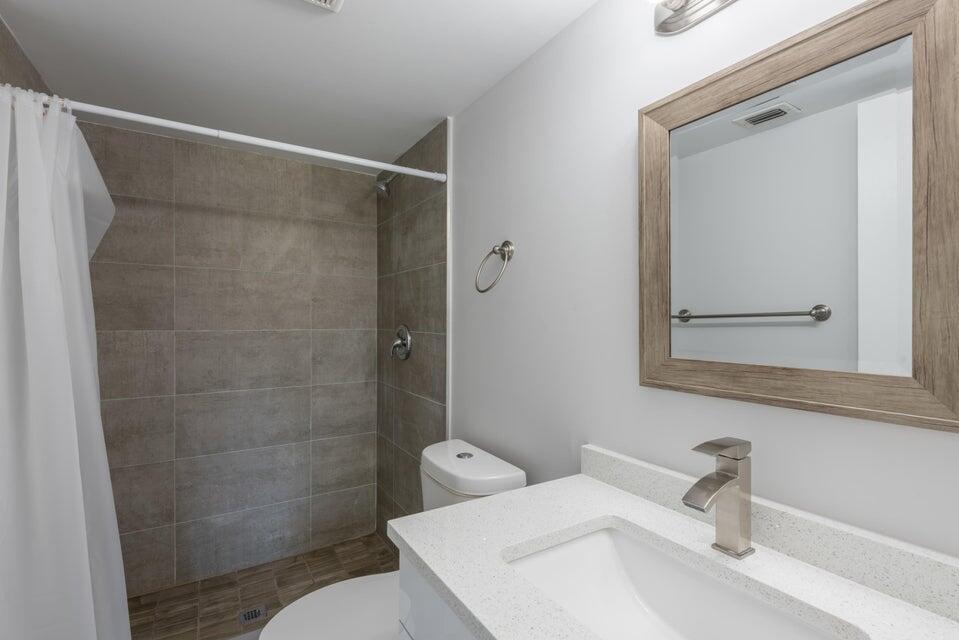 PINE RIDGE AT HAVERHILL C - Residential