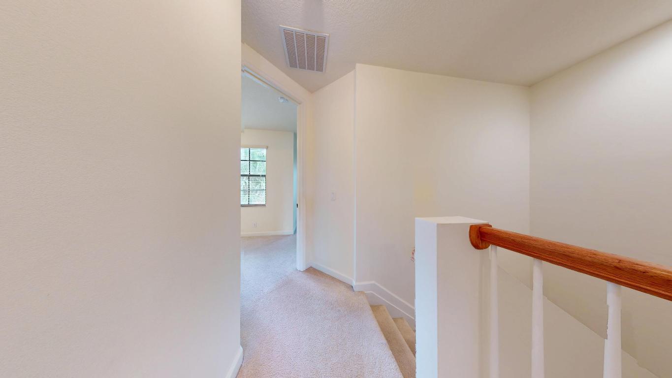 GRAMERCY SQUARE - Residential Lease