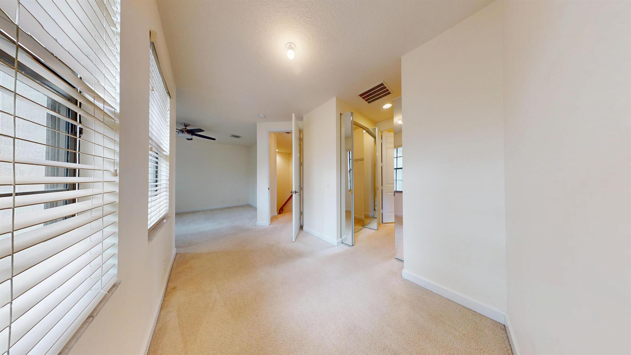 GRAMERCY SQUARE - Residential Lease