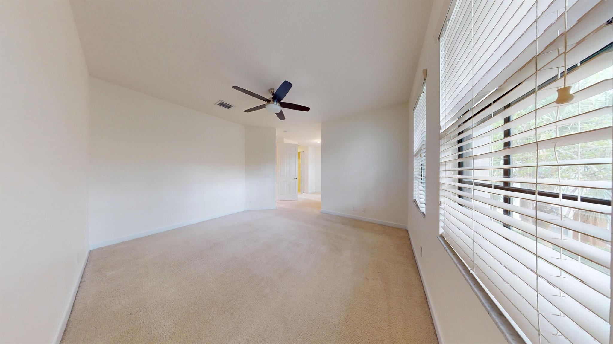 GRAMERCY SQUARE - Residential Lease