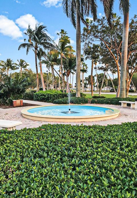 A home in Lake Worth Beach