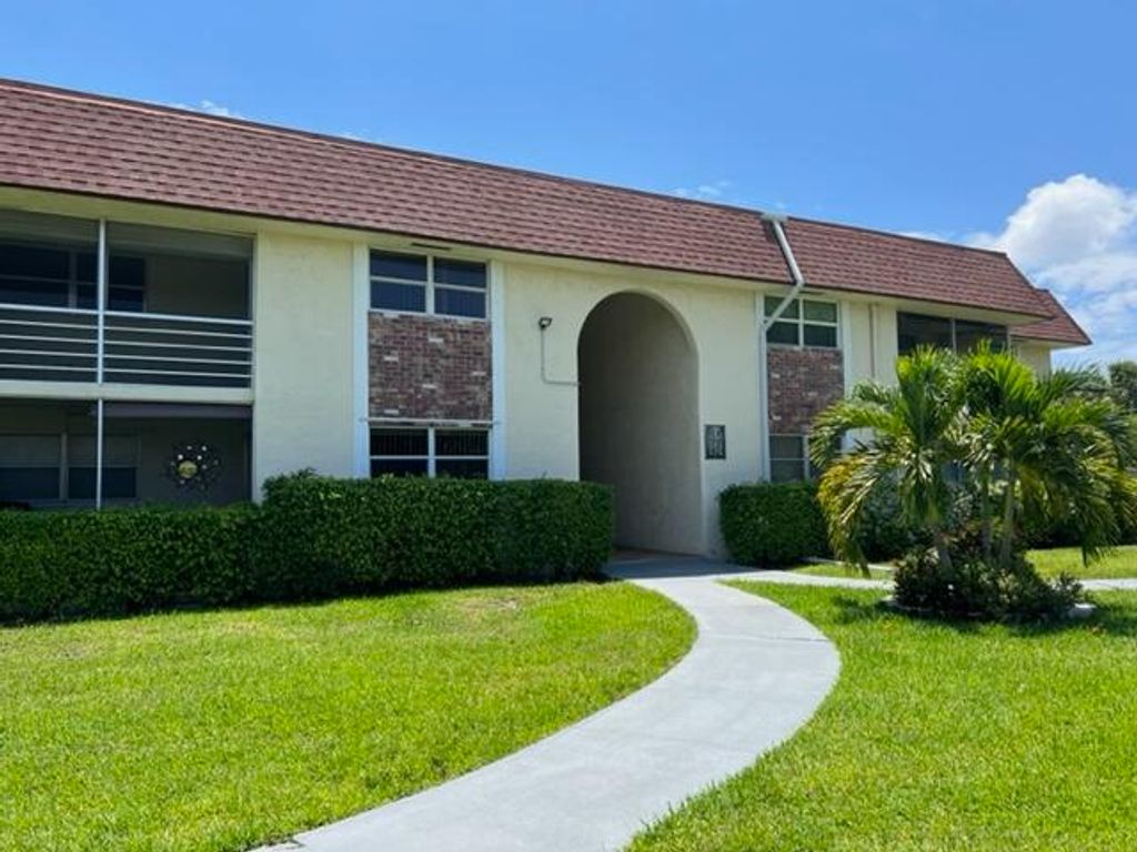 Photo of 22765 SW 66th Avenue #207, Boca Raton, FL 33428 (MLS # R10800875)