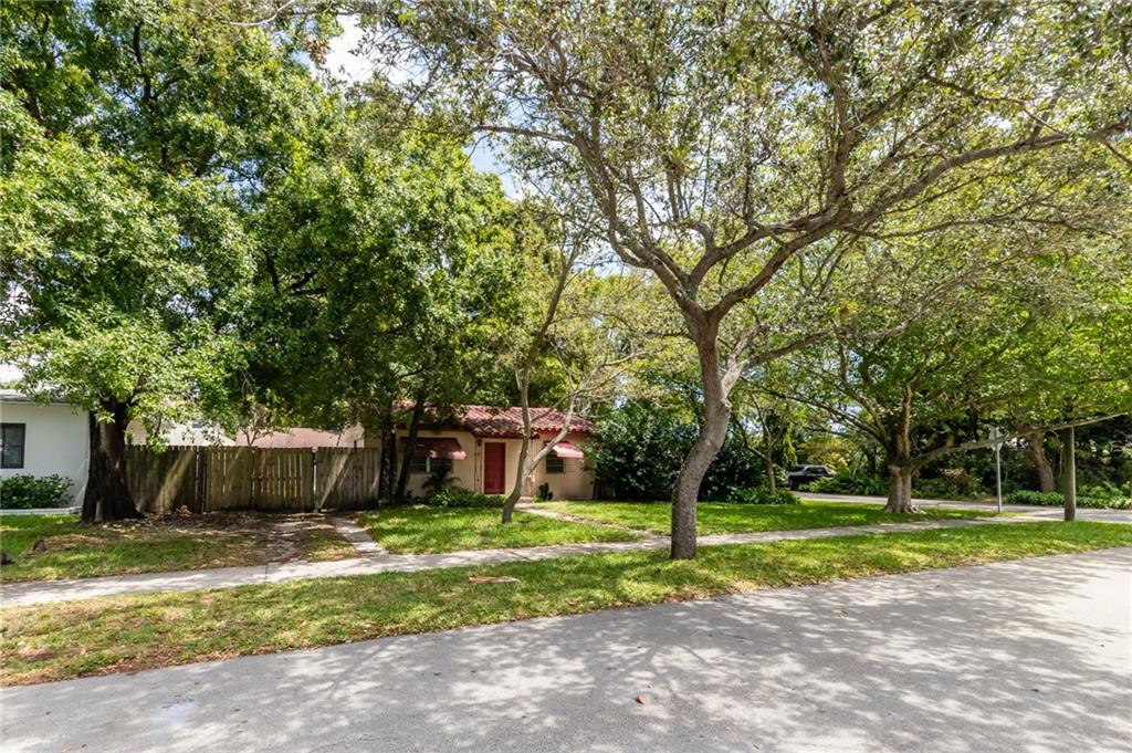 Croissant Park - Residential