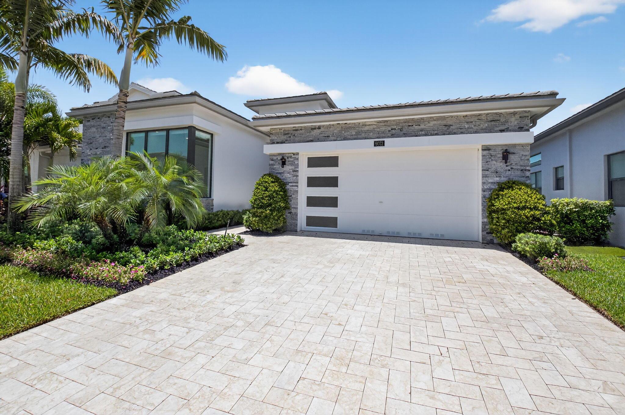 9072 Benedetta Place