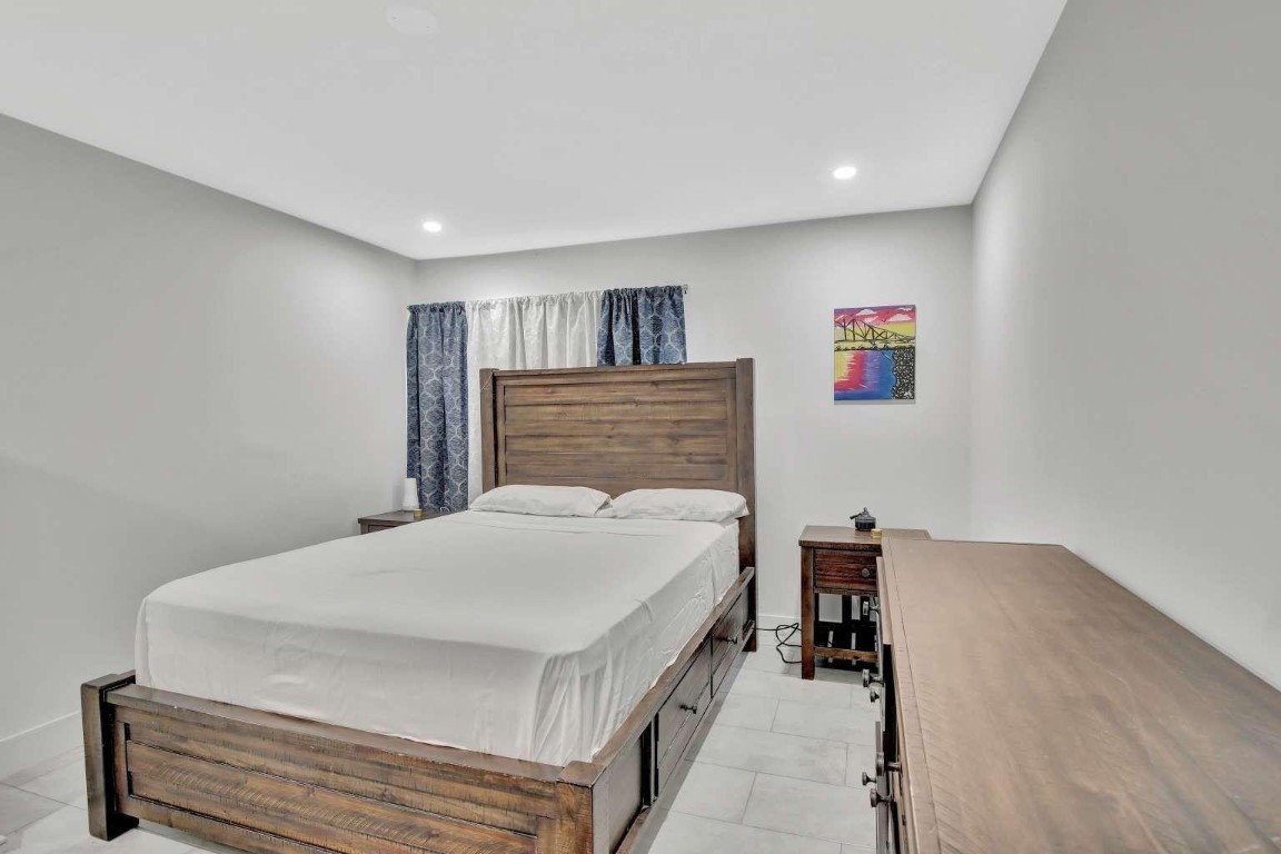 SUNRISE GOLF VILLAGE - Residential