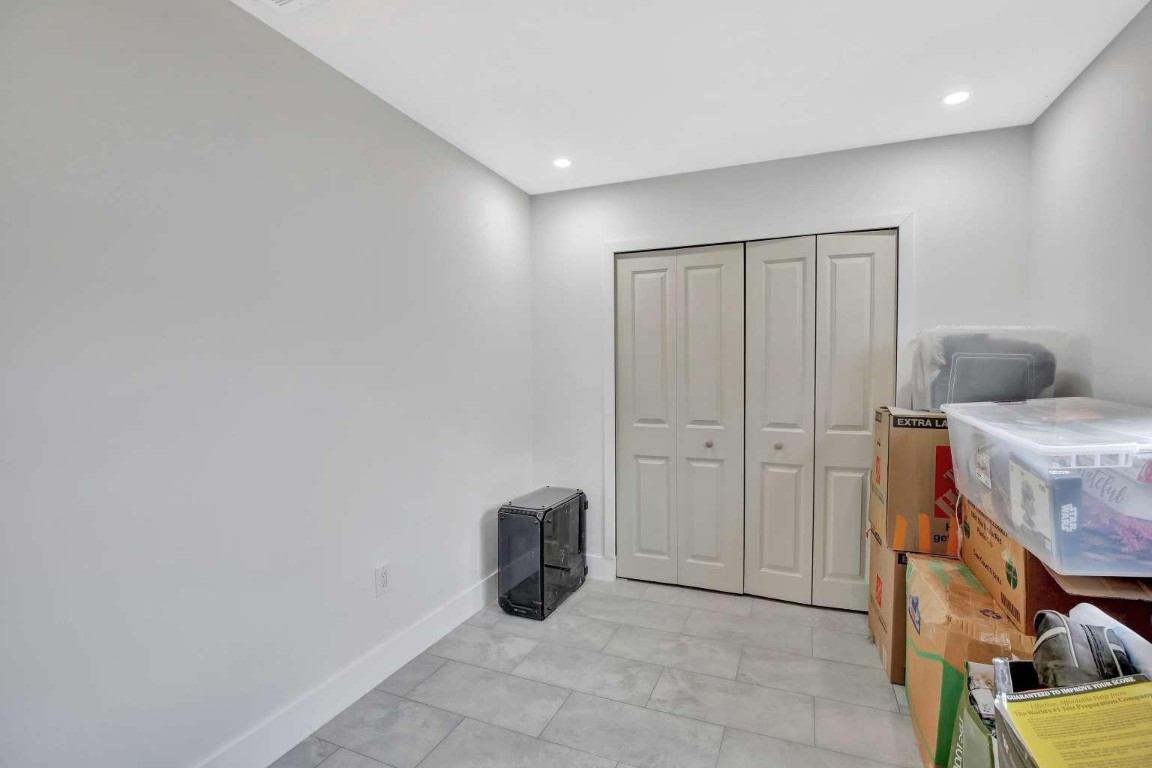 SUNRISE GOLF VILLAGE - Residential