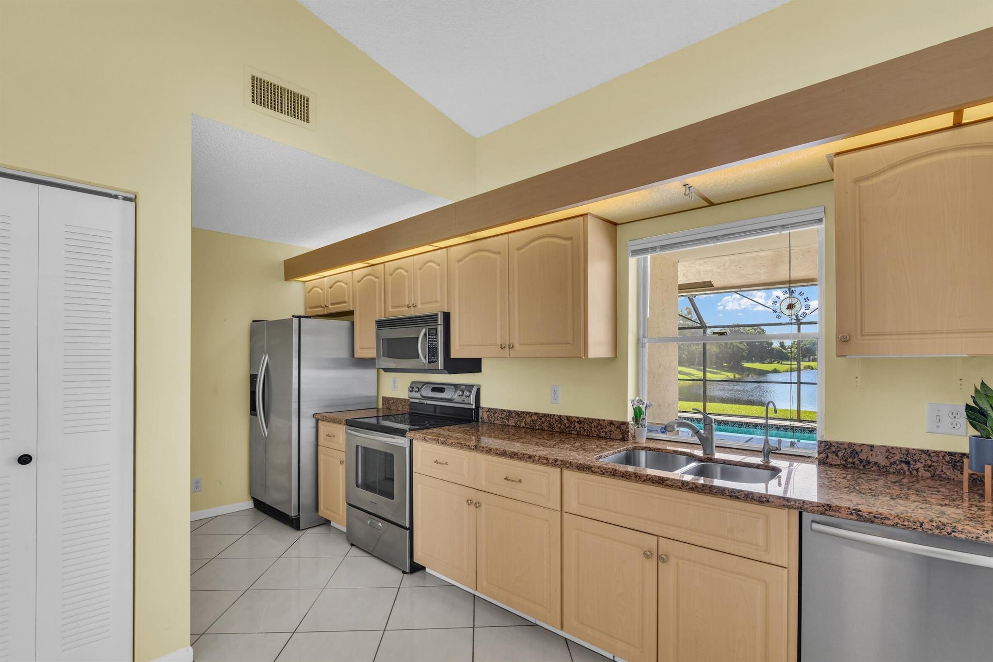 Sky Lake - Residential