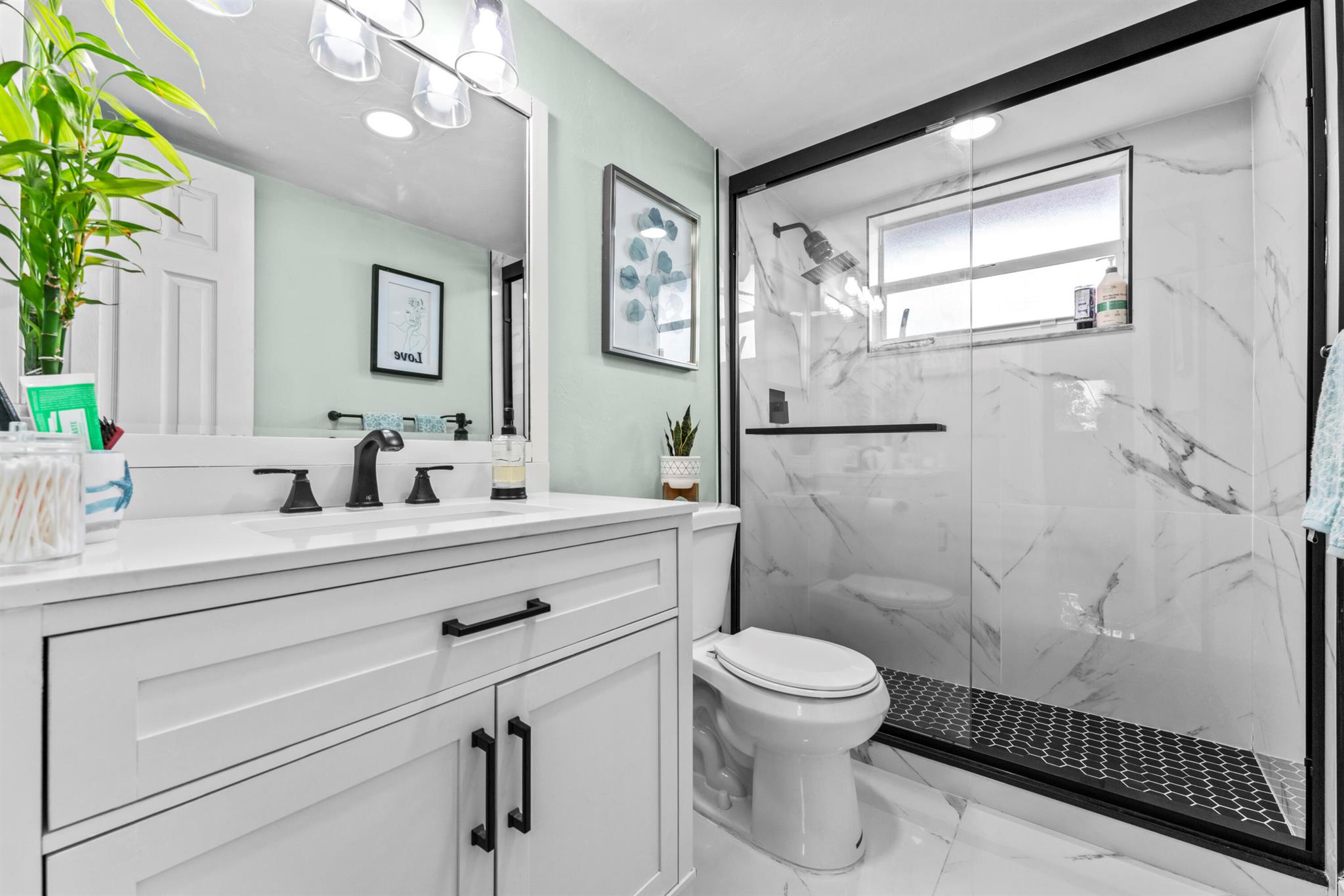 LAKESIDE VILLAGE CONDO 10 - Residential