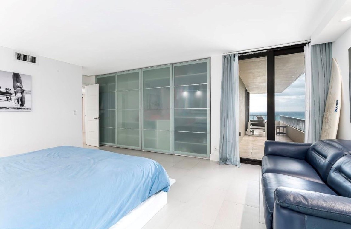 5540 N Ocean Drive 9-B