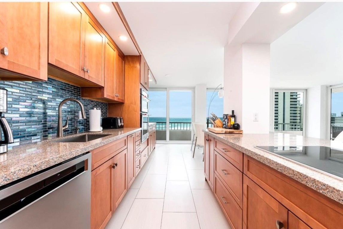 5540 N Ocean Drive 9-B