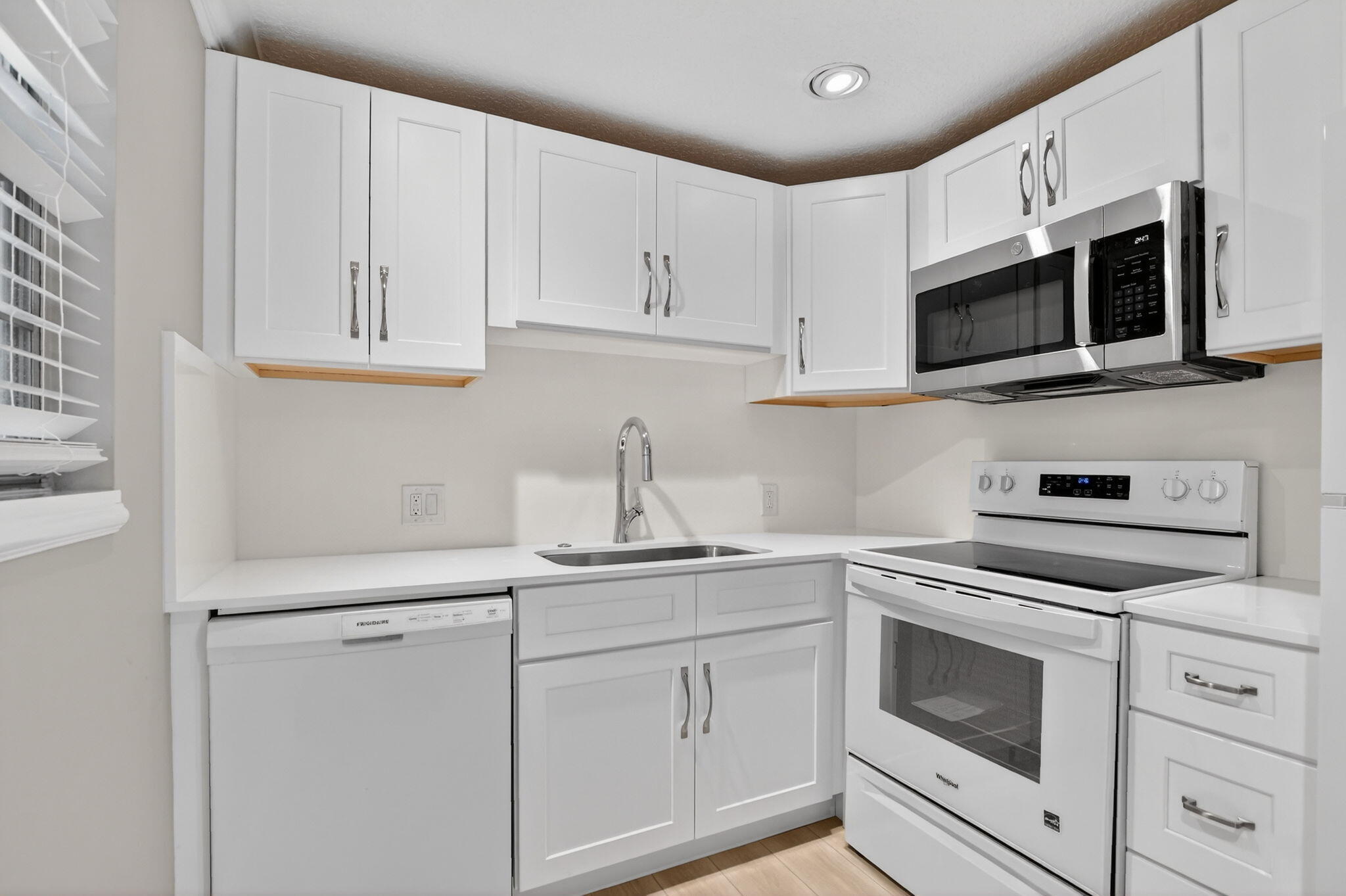 BRIGHTON AT CENTURY VILLAGE CONDO - Residential Lease