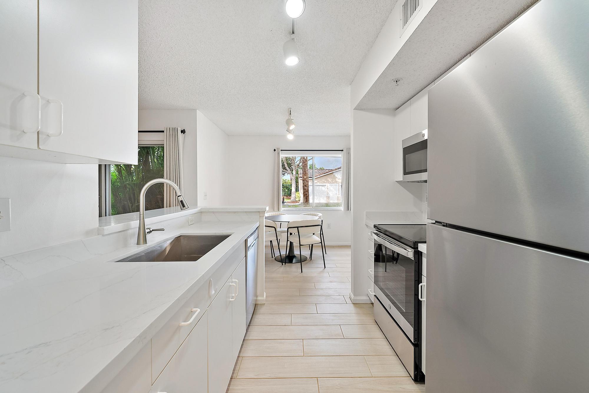 LIGHTHOUSE COVE AT TEQUES - Residential