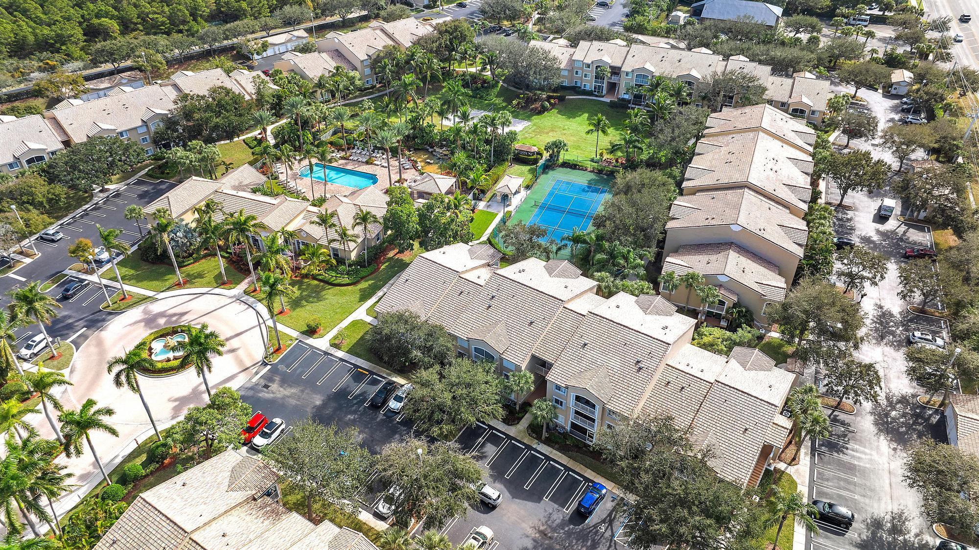 LIGHTHOUSE COVE AT TEQUES - Residential