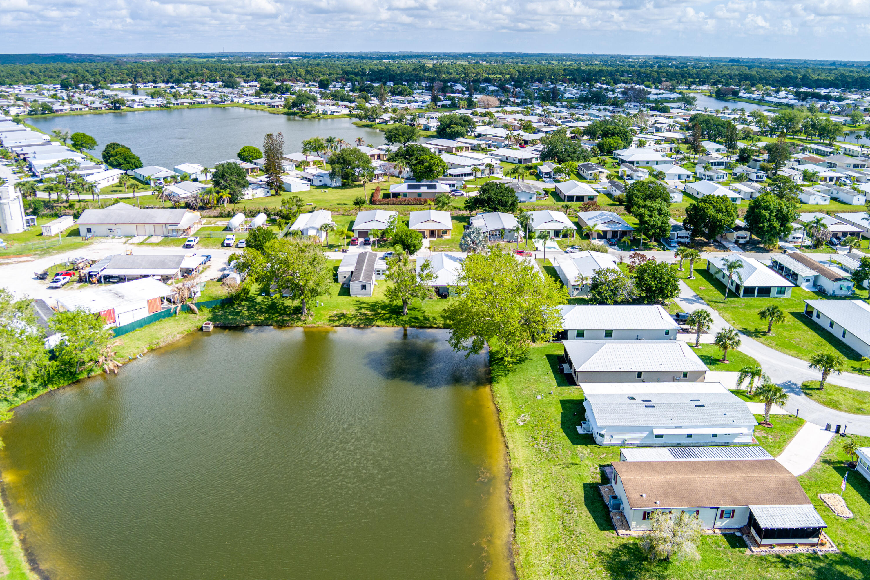 SPANISH LAKES FAIRWAYS LEASEHOLD ESTATES - Residential