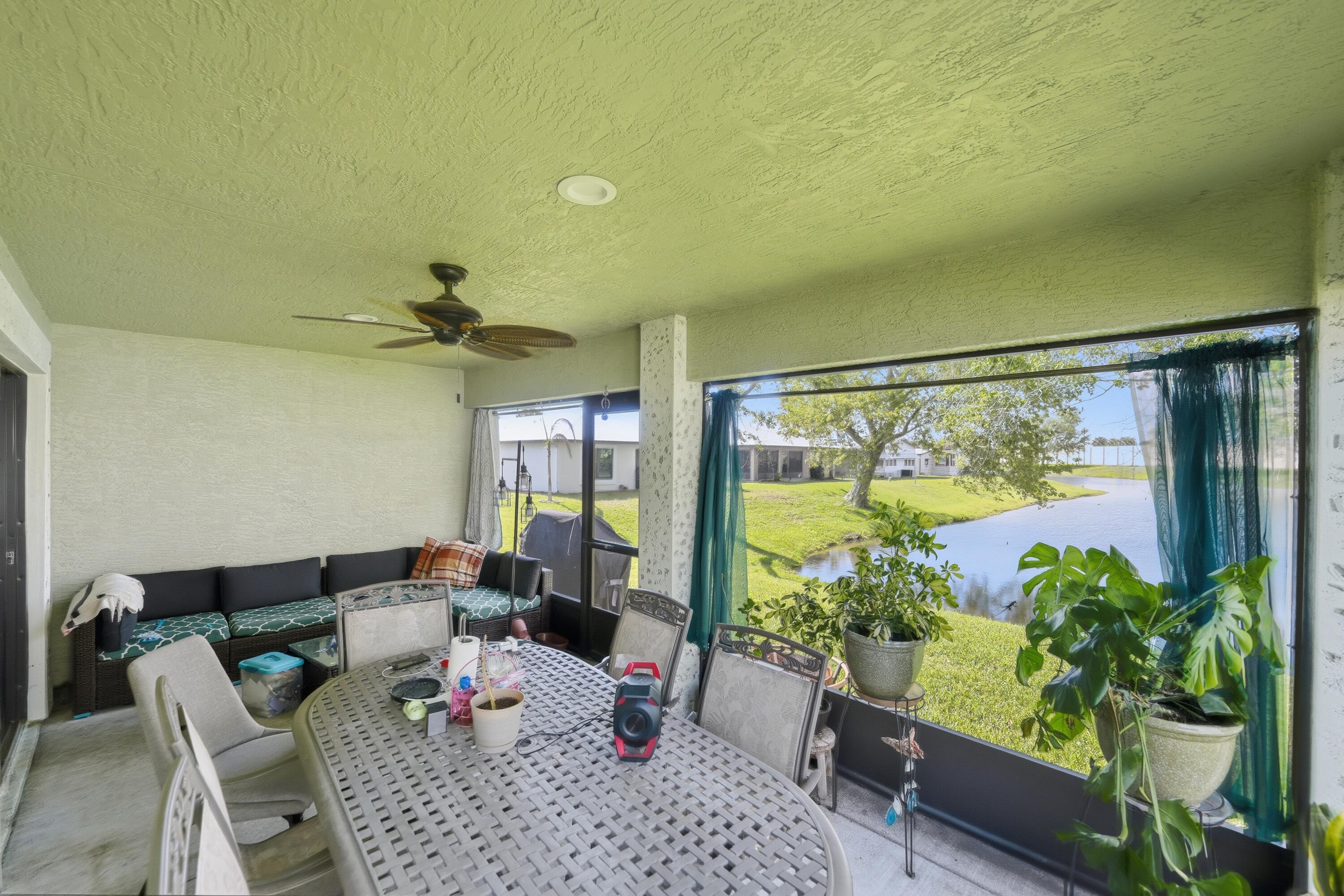 SPANISH LAKES FAIRWAYS LEASEHOLD ESTATES - Residential