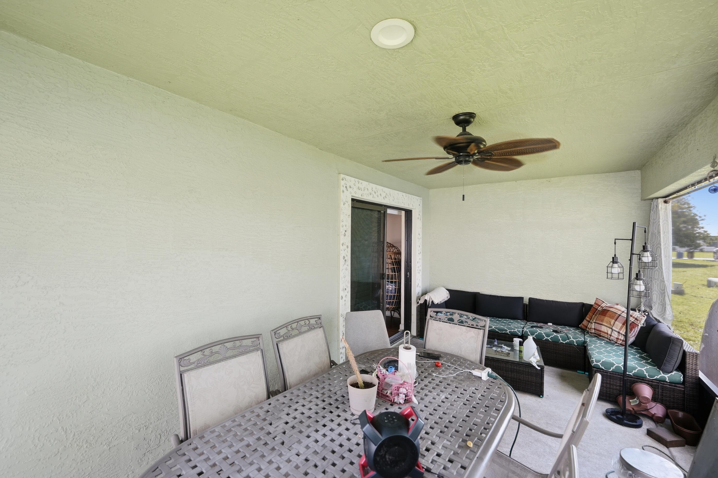 SPANISH LAKES FAIRWAYS LEASEHOLD ESTATES - Residential