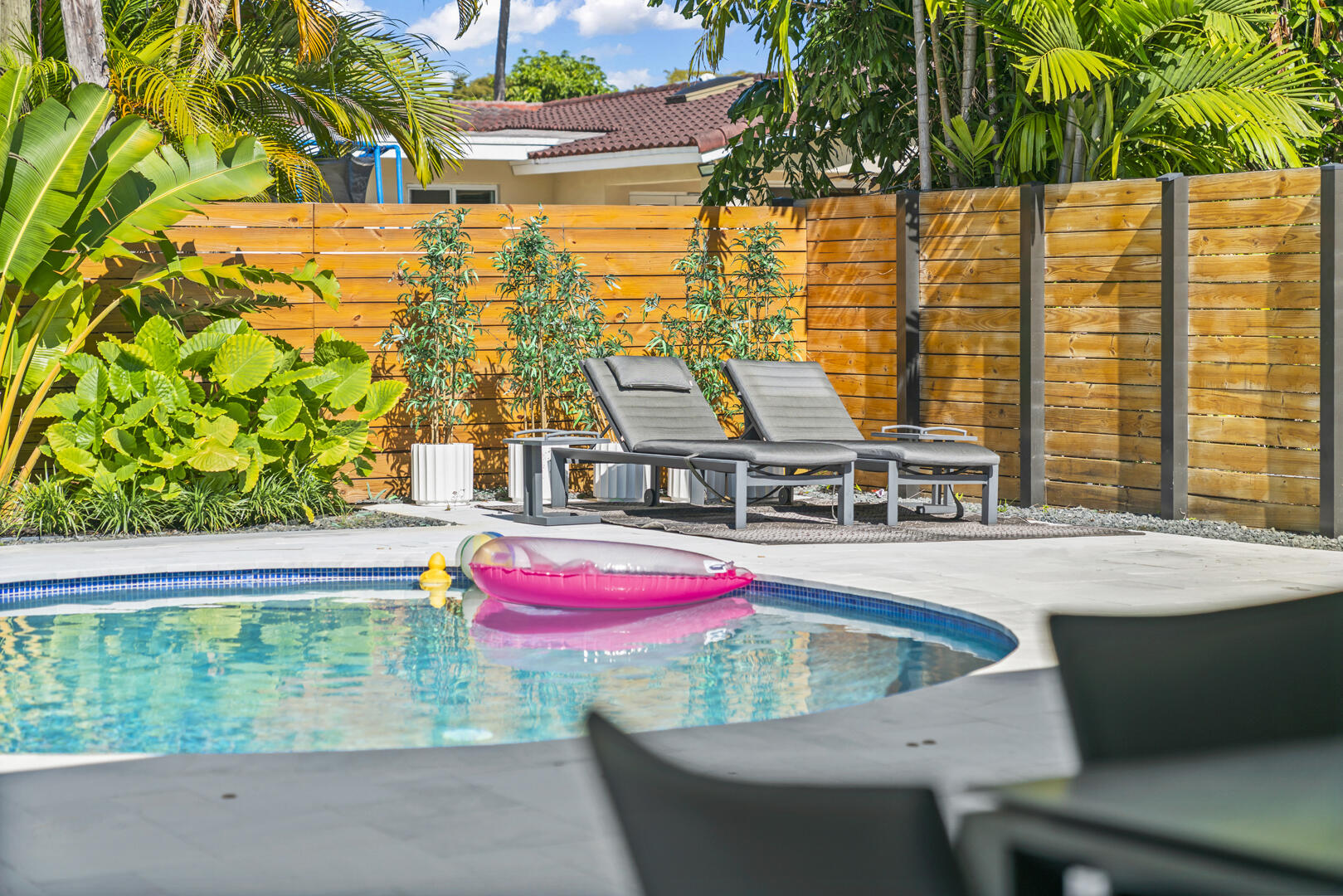 COUNTY SQUIRE ESTATES SEC B - Residential