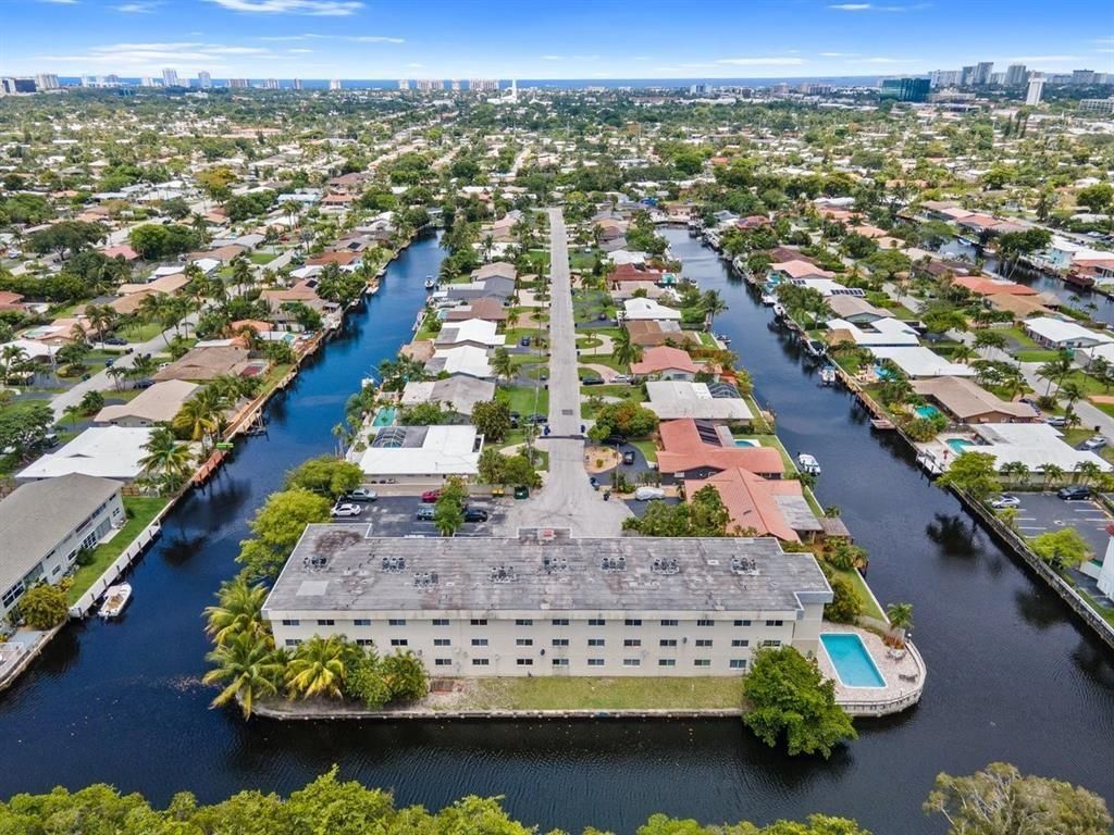 Photo of 1400 NE 54th St #208, Fort Lauderdale, FL 33334 (MLS # F10532328)