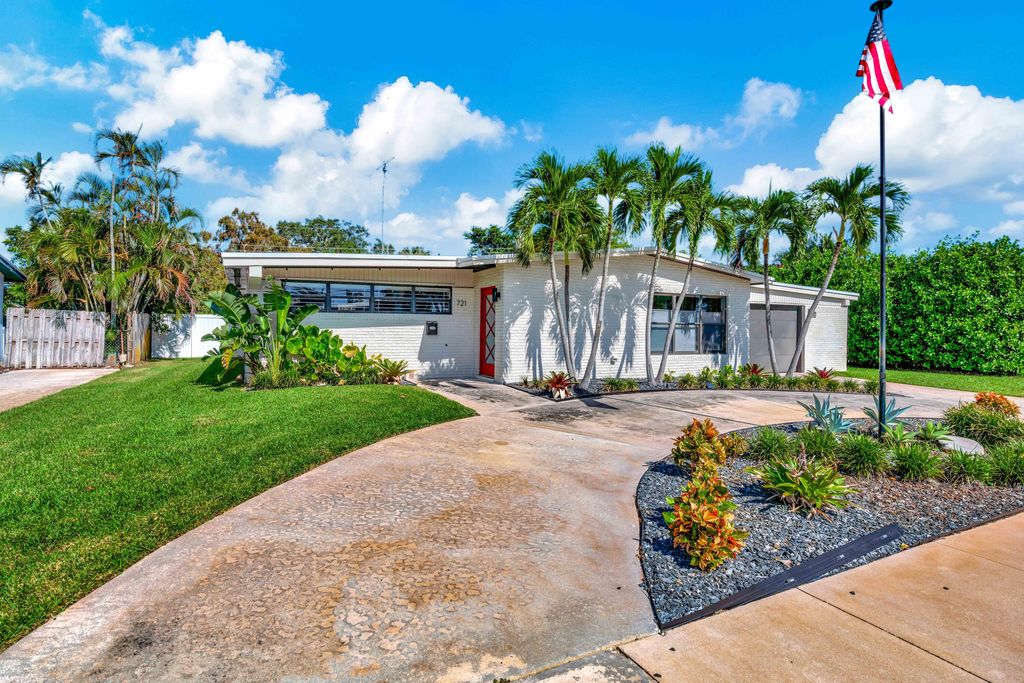 Photo of 721 Lighthouse Drive, North Palm Beach, FL 33408 (MLS # R11035756)