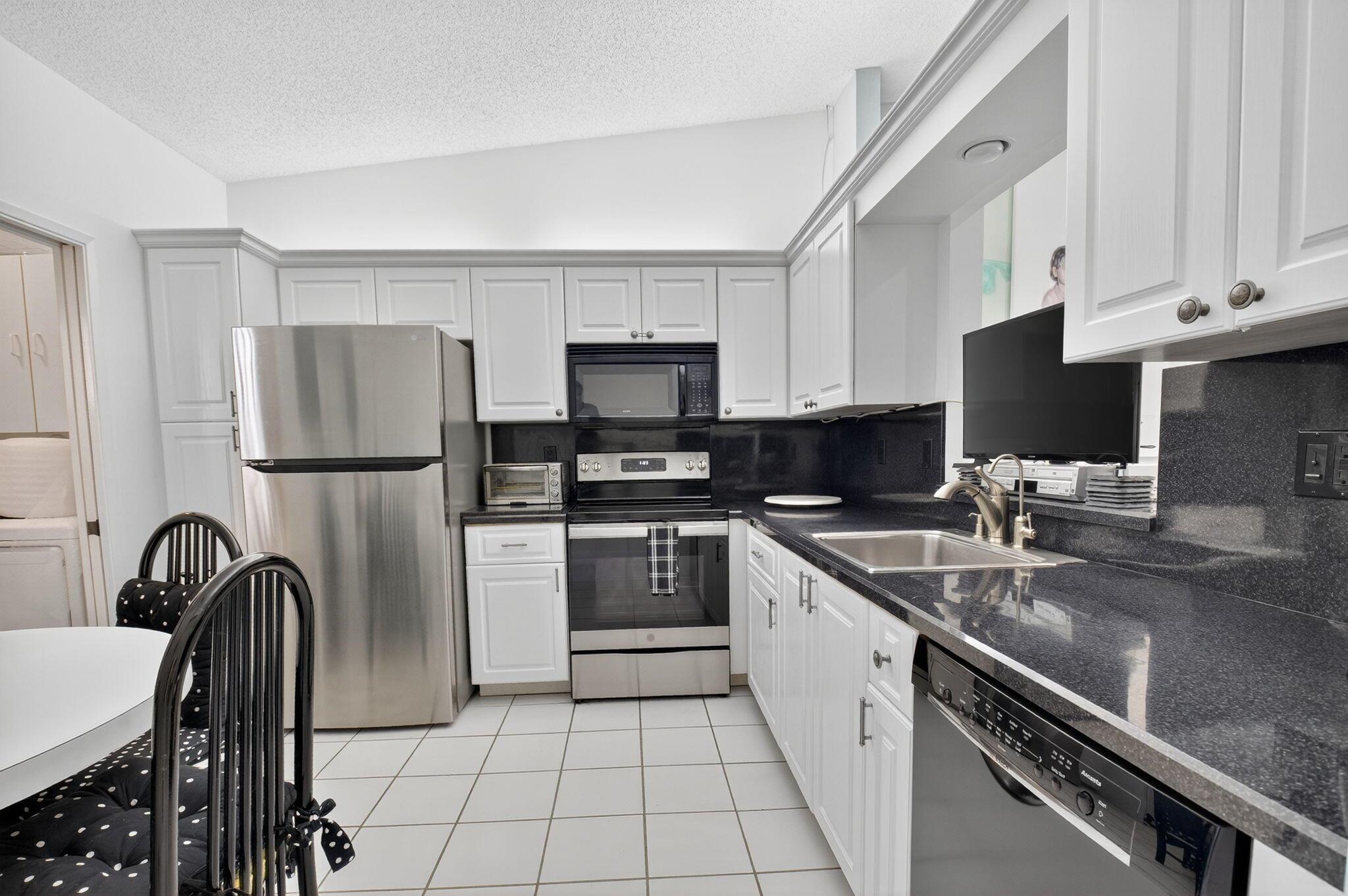 WHISPER WALK SEC D CONDO - Residential