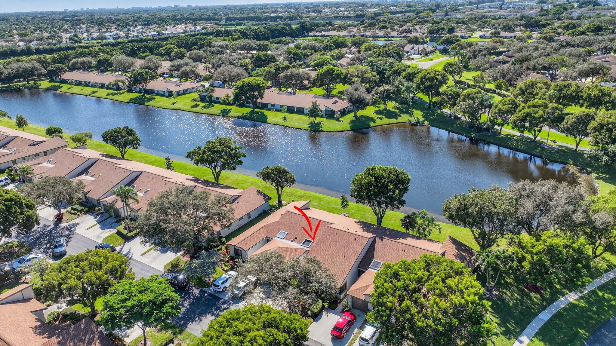 WHISPER WALK SEC D CONDO - Residential