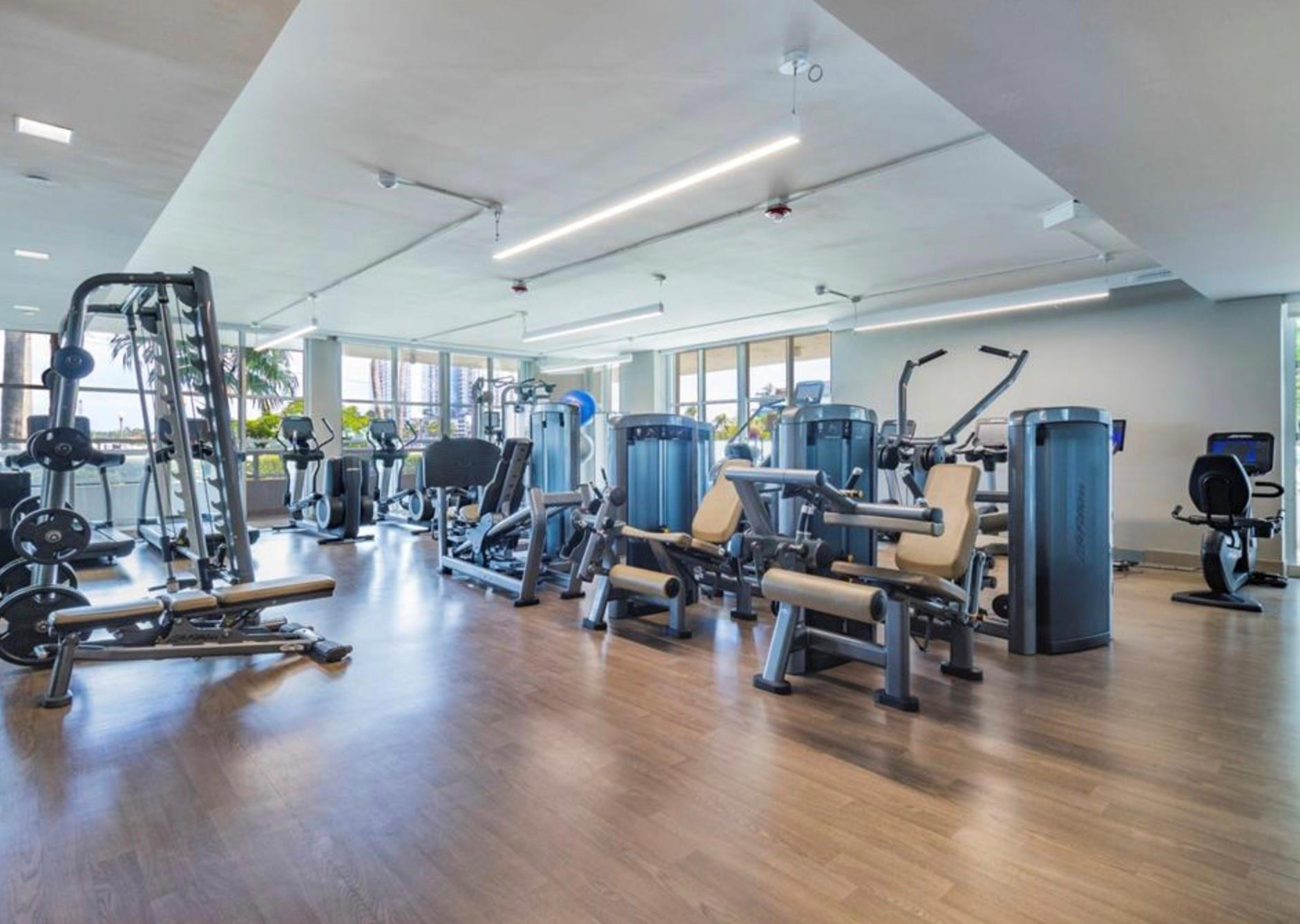 The Grand Venetian Condo - Residential