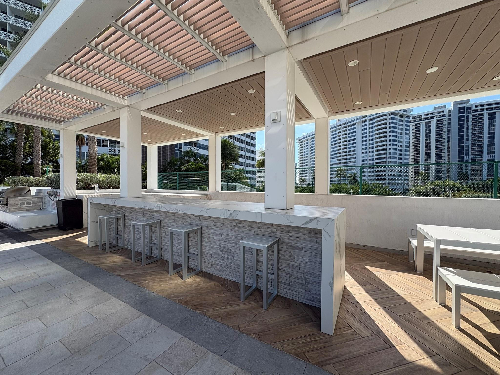 The Grand Venetian Condo - Residential