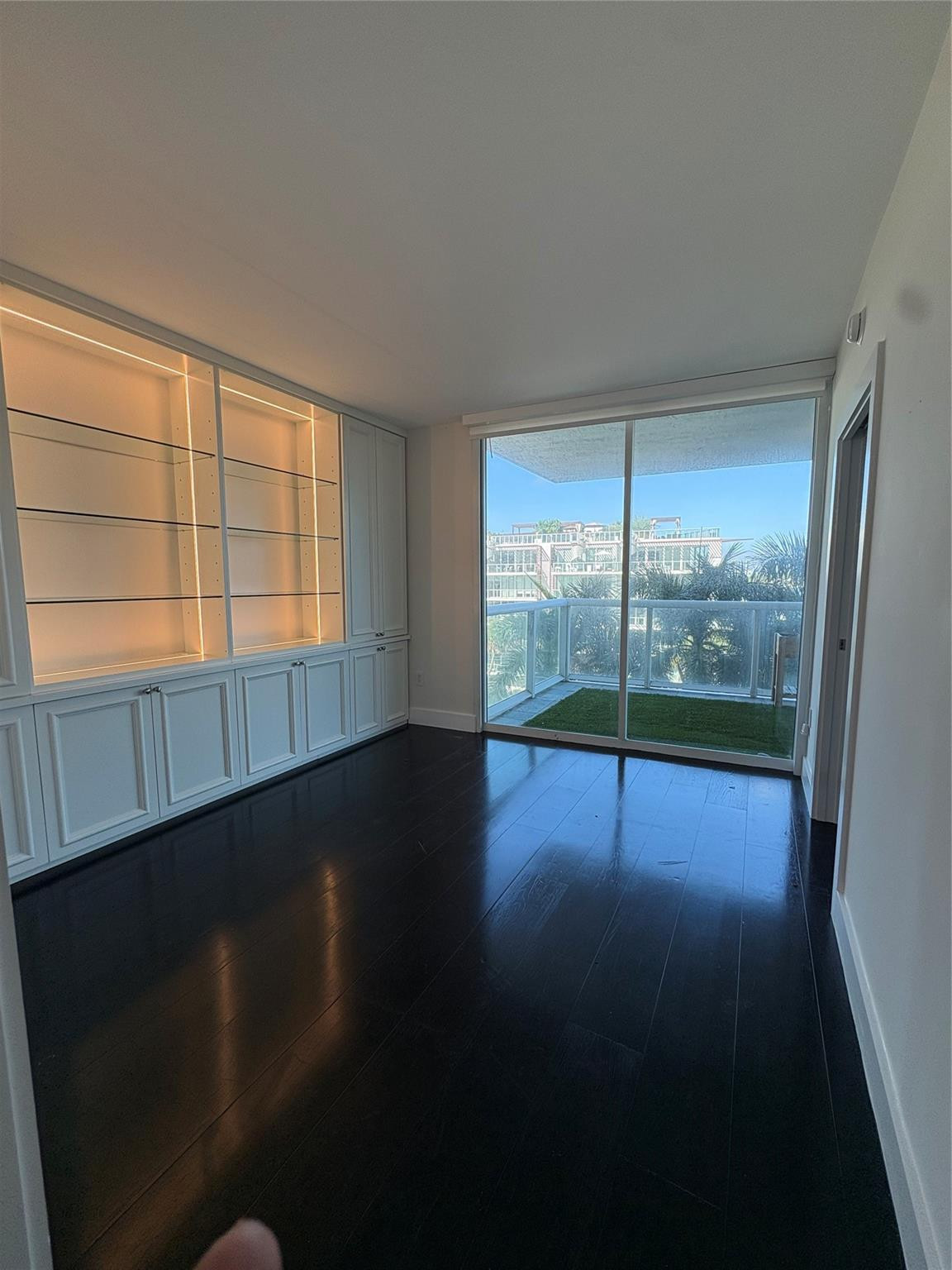 The Grand Venetian Condo - Residential