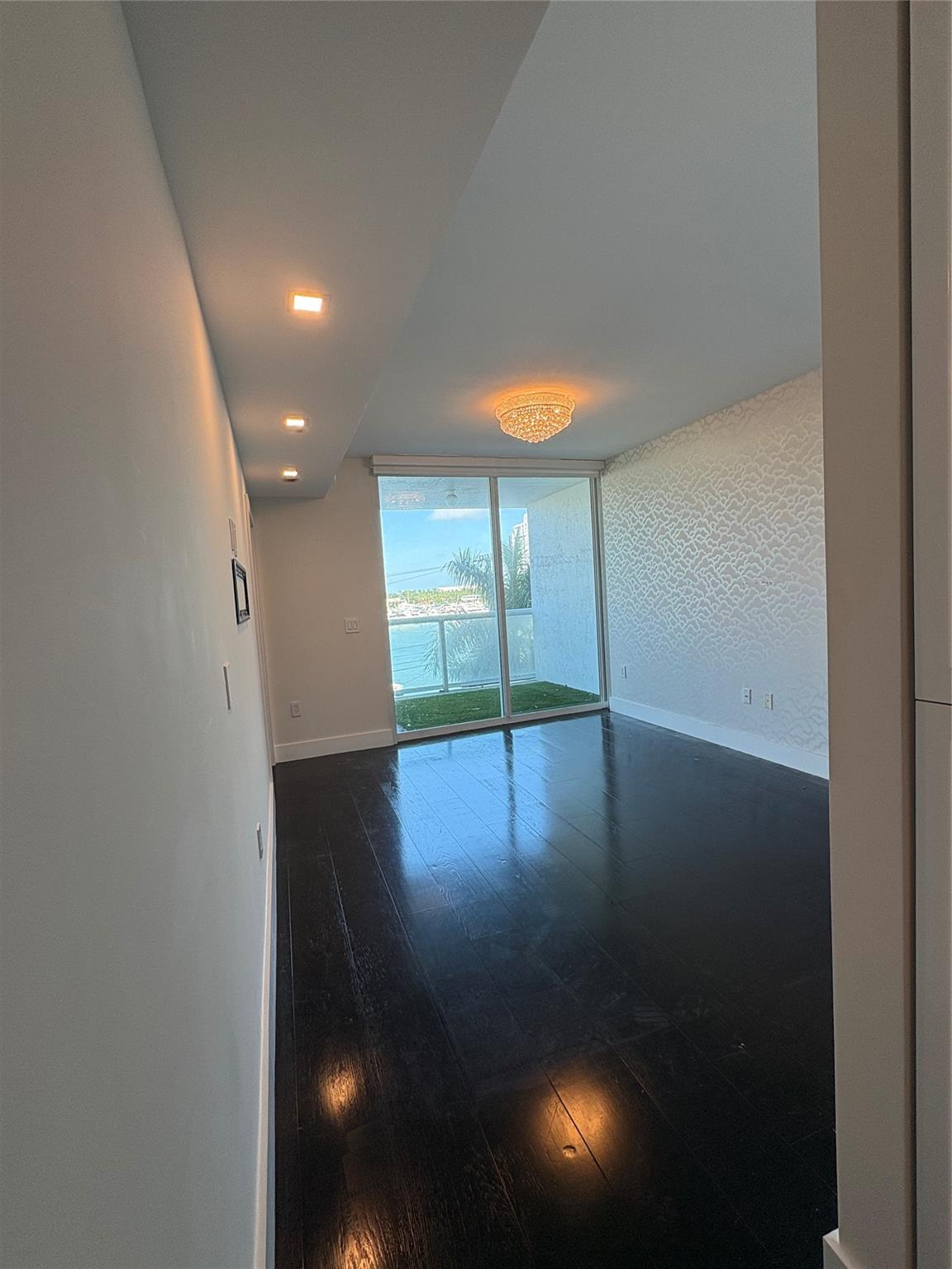 The Grand Venetian Condo - Residential