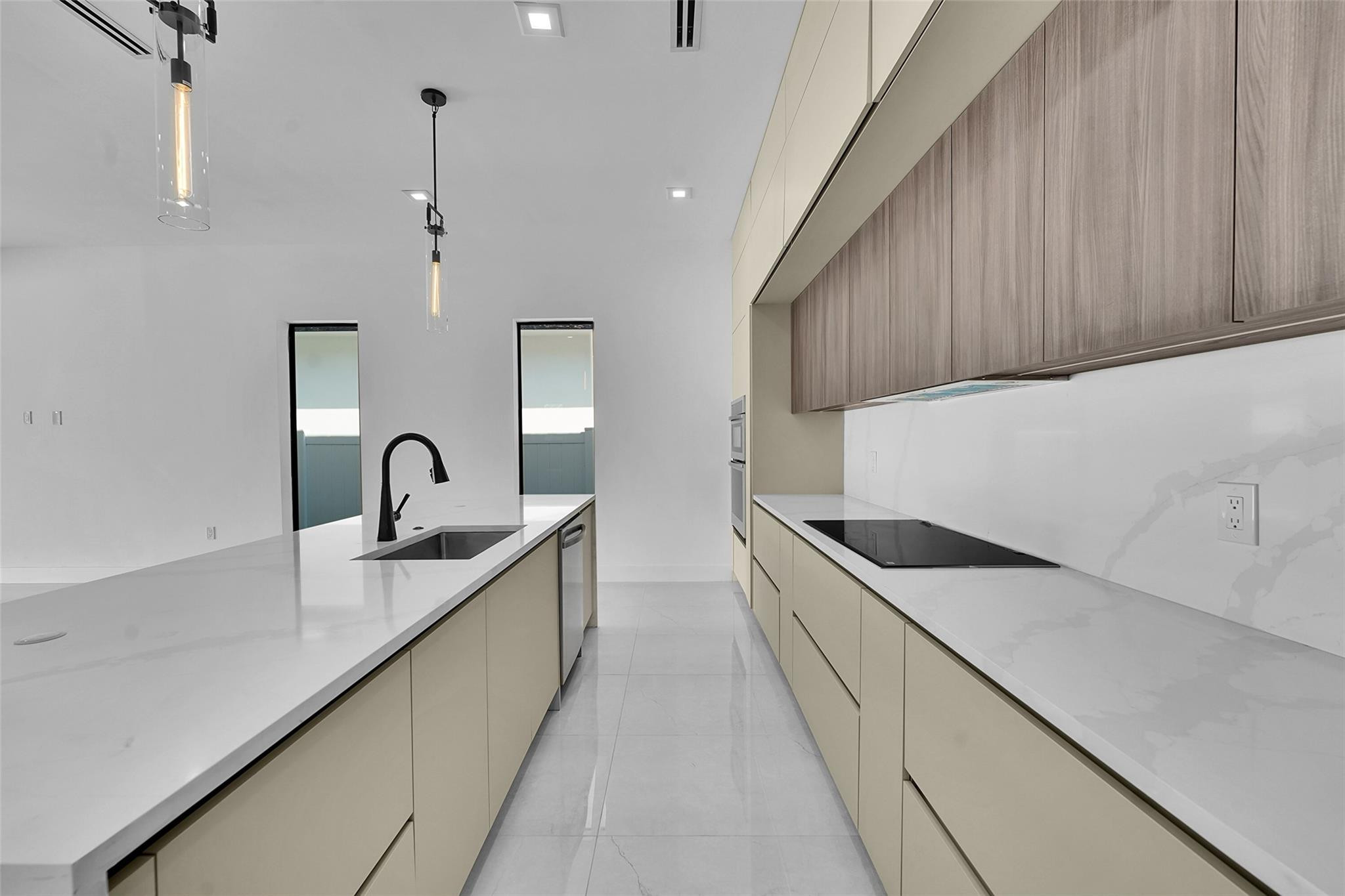 LAUDERDALE PARK - Residential