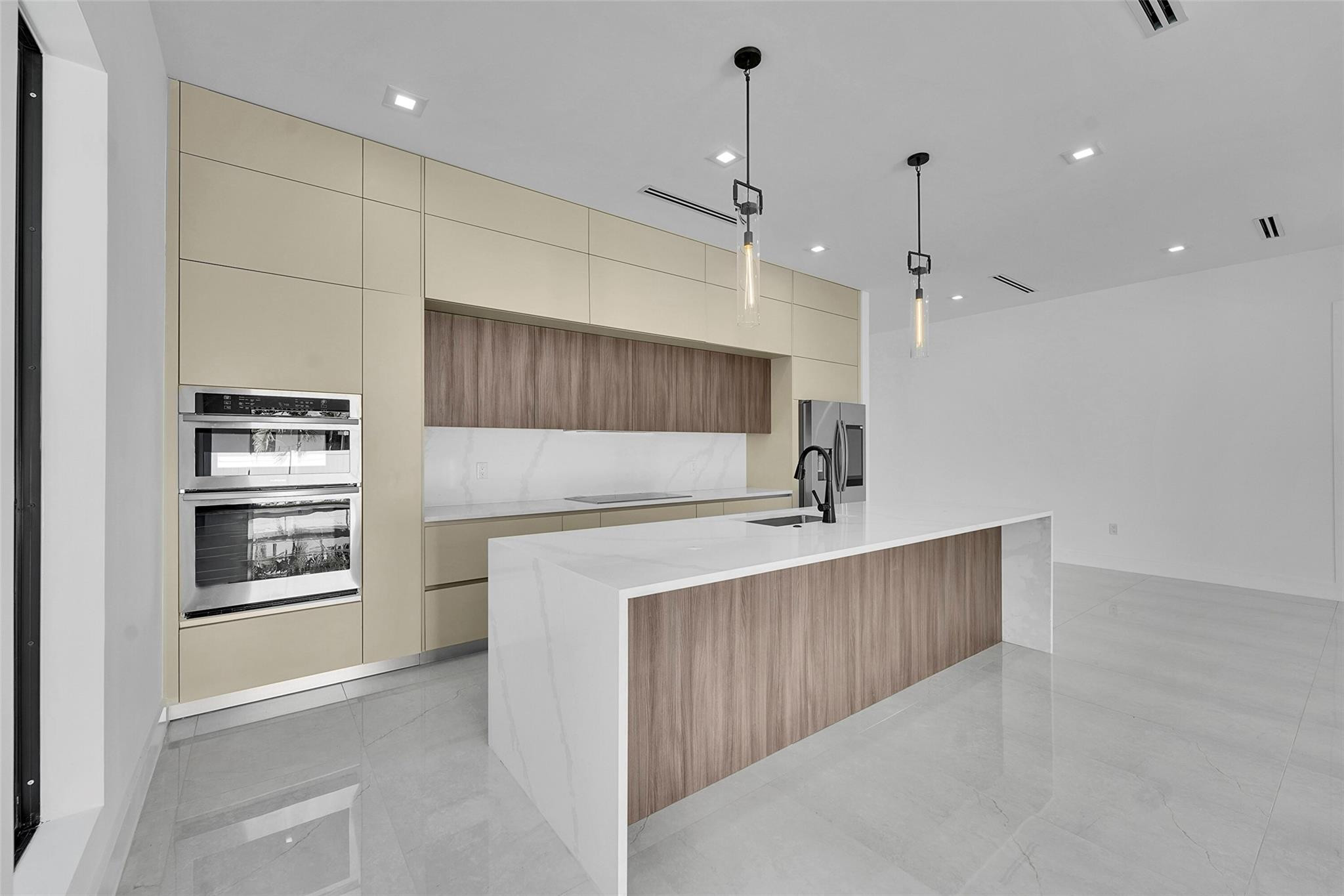 LAUDERDALE PARK - Residential