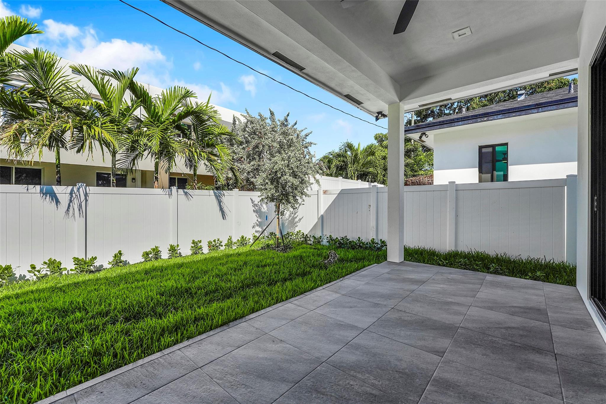 LAUDERDALE PARK - Residential