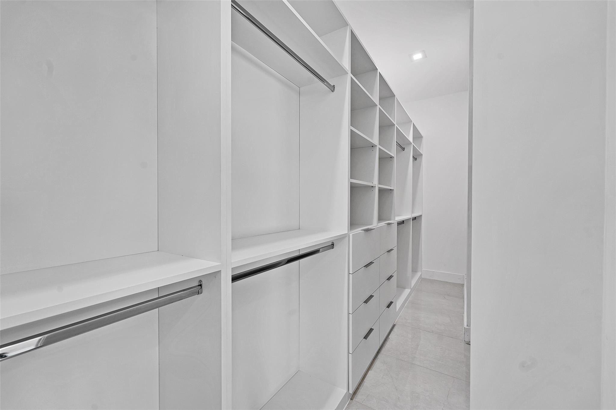 LAUDERDALE PARK - Residential