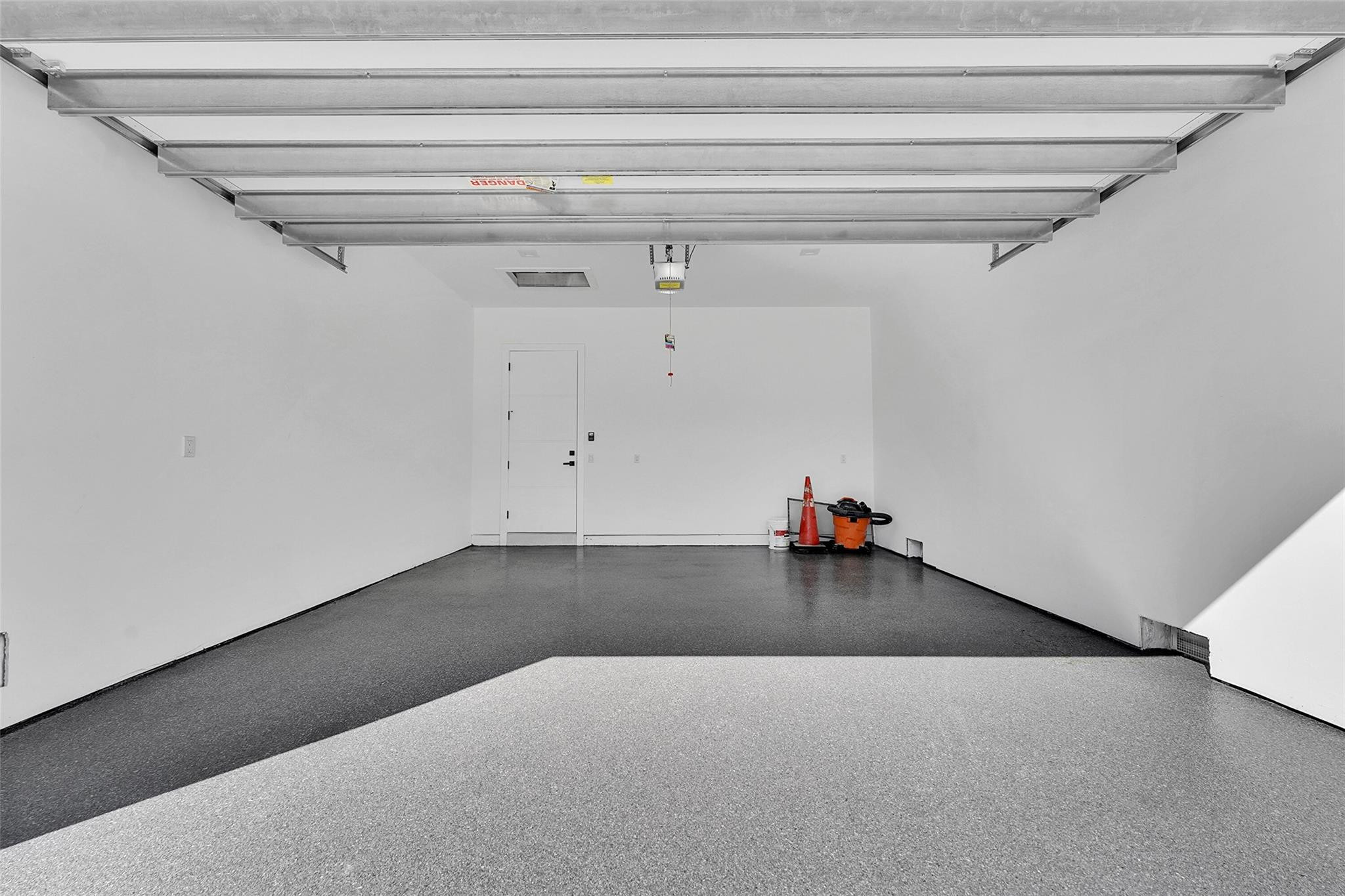 LAUDERDALE PARK - Residential