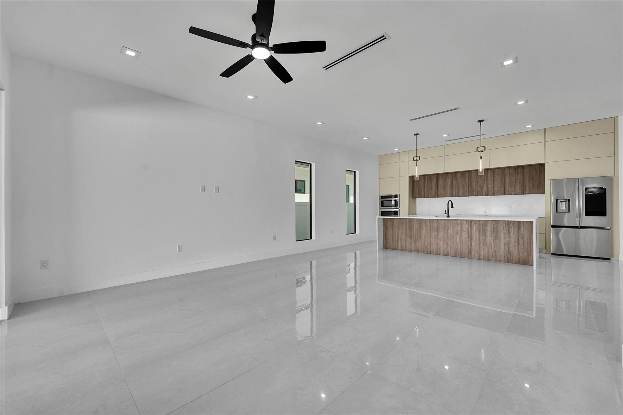 LAUDERDALE PARK - Residential