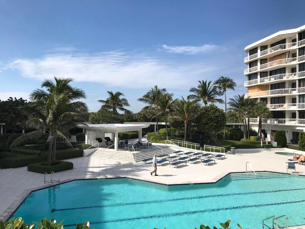 TWENTY ONE HUNDRED CONDO - Residential