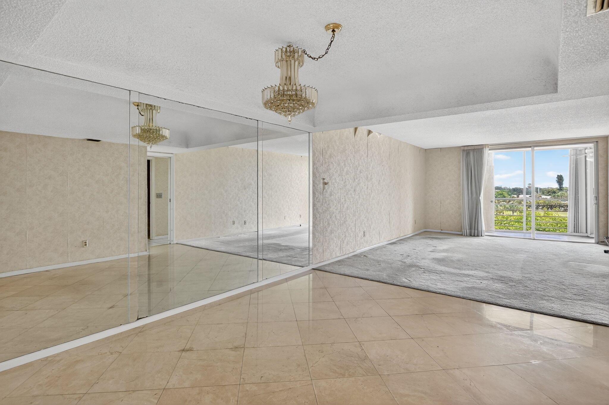 23277 Barwood Lane N 406