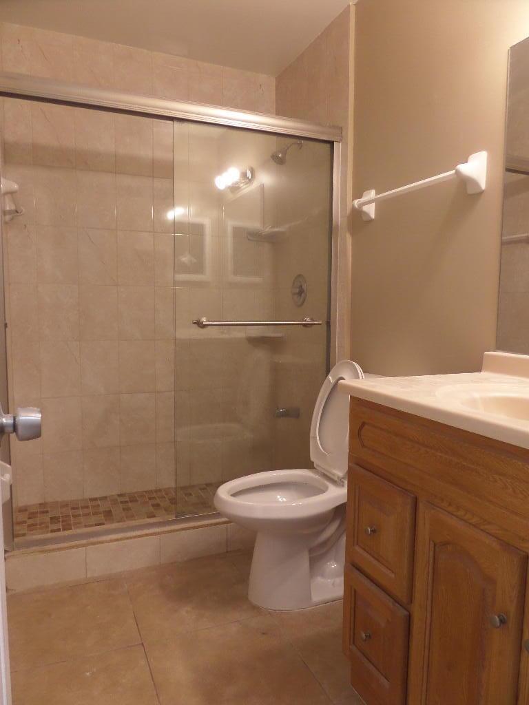 PARKWAY VILLAGE - Residential Lease