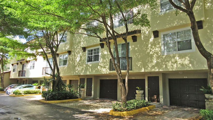 3 story townhouse for rent across the street from Town Center Mall.  Garage on first floor, kitchen & living room on 2nd floor and bedrooms on third floor.  Upgraded kitchen and bathrooms.