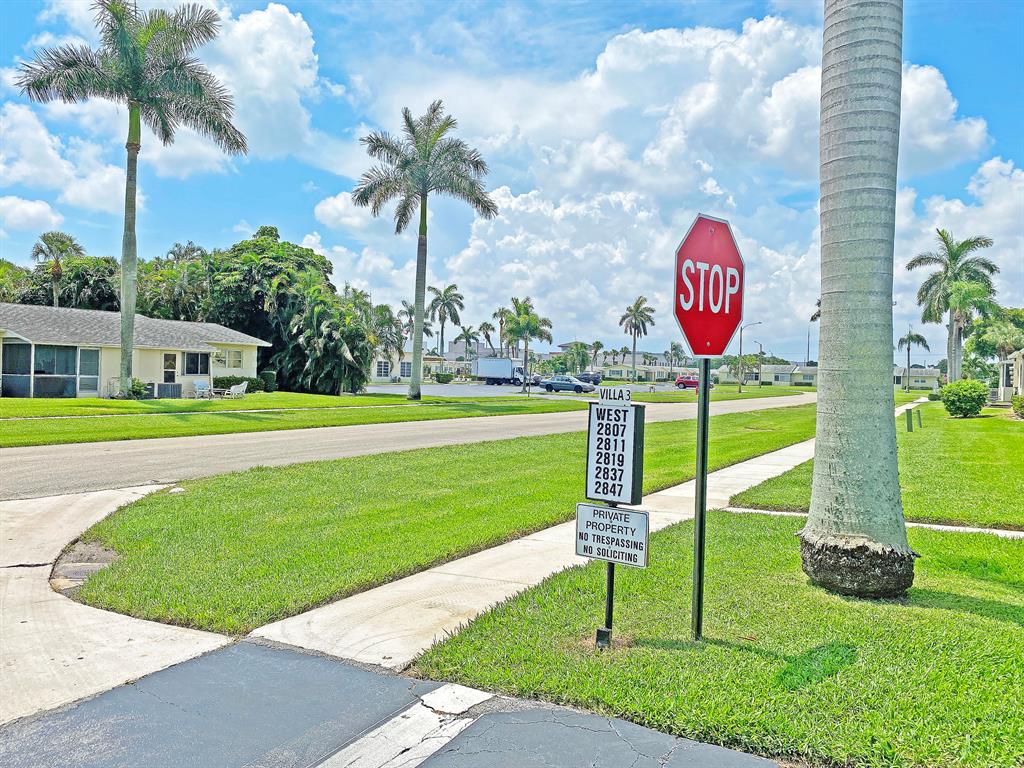 CRESTHAVEN VILLAS 3 CONDO - Residential