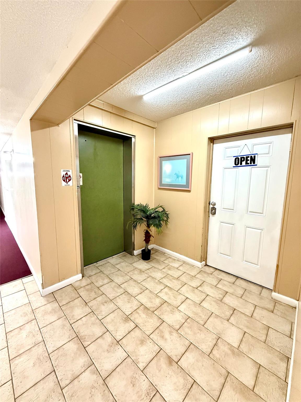 Castle Apts #5 Condo - Residential Lease