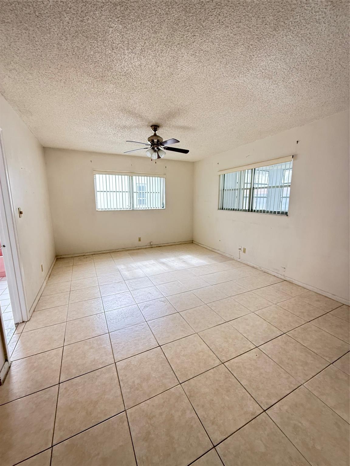 Castle Apts #5 Condo - Residential Lease