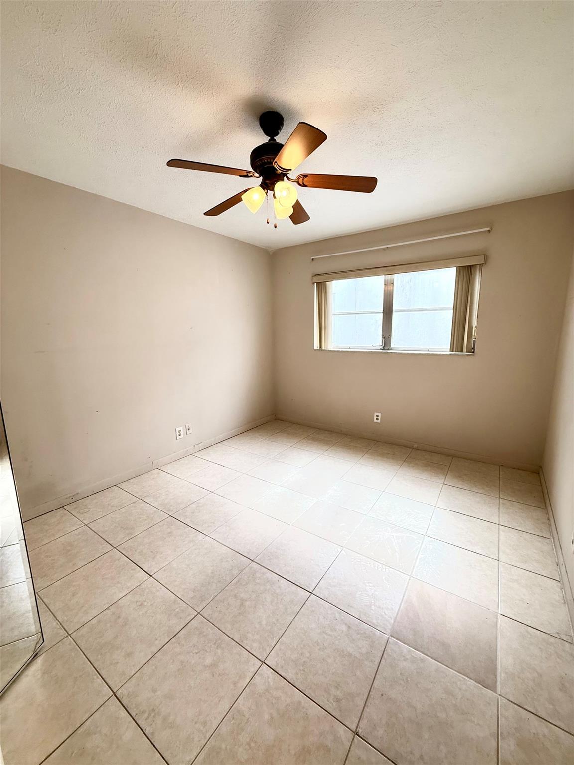 Castle Apts #5 Condo - Residential Lease