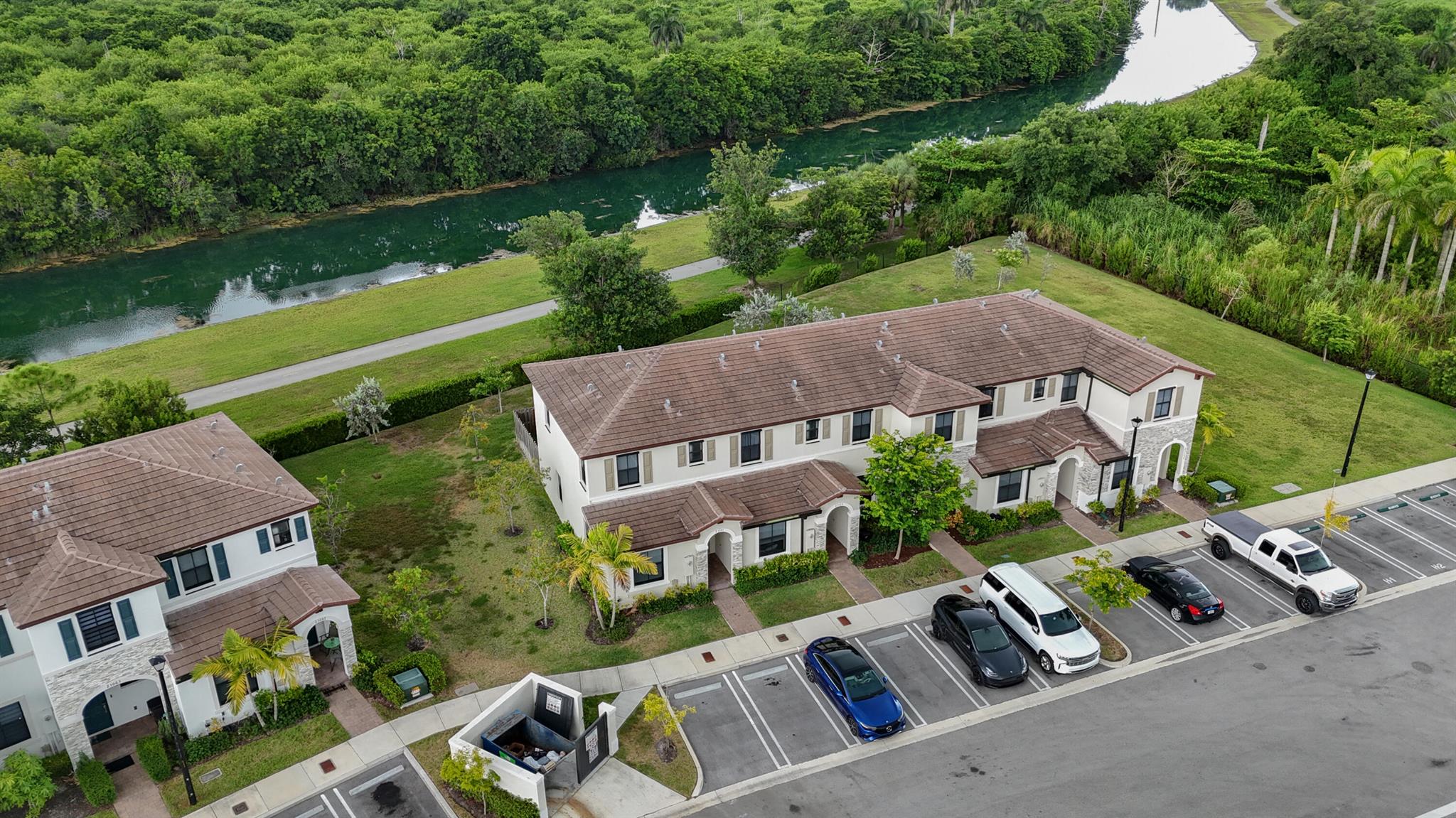 ENCLAVE SOUTH PHASE 2 - Residential