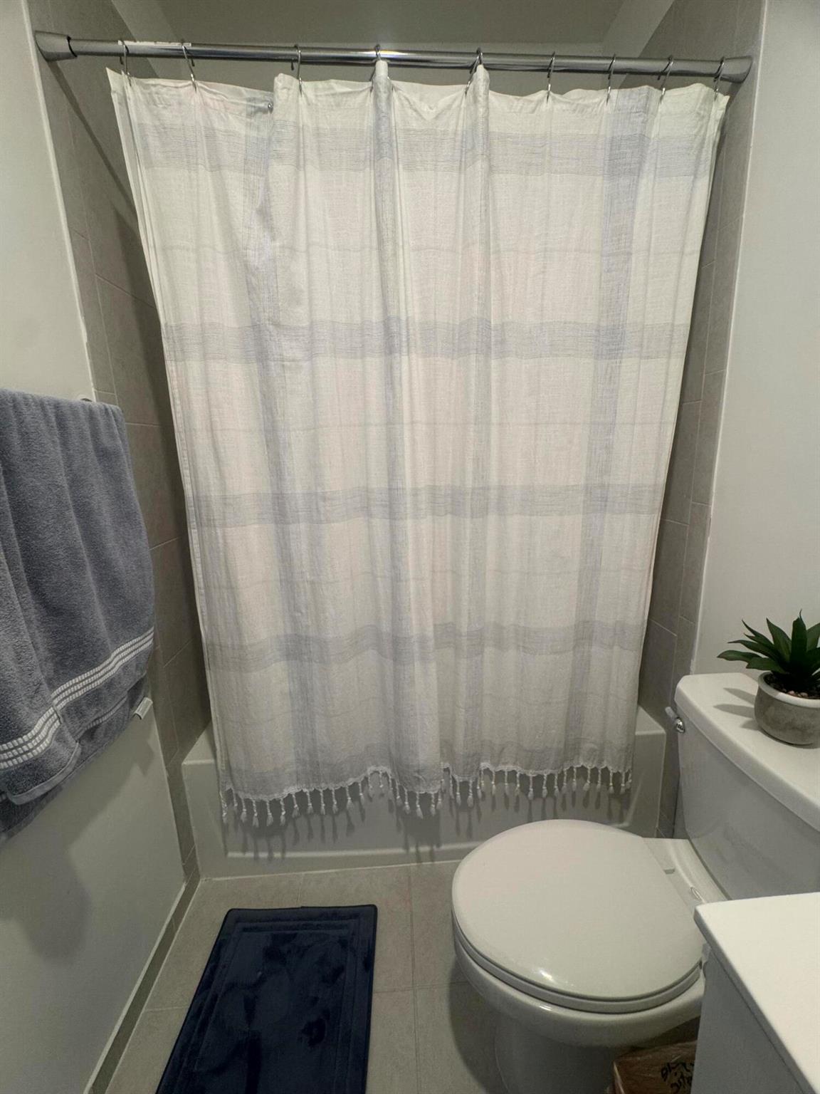 ENCLAVE SOUTH PHASE 2 - Residential