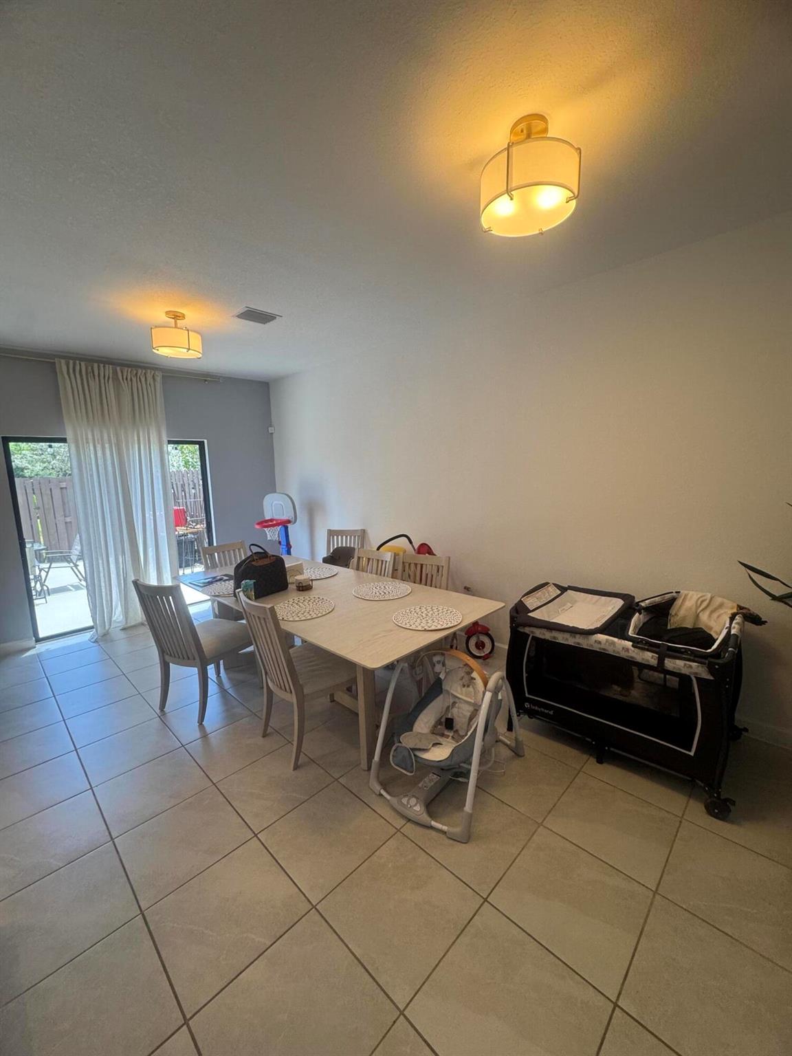 ENCLAVE SOUTH PHASE 2 - Residential