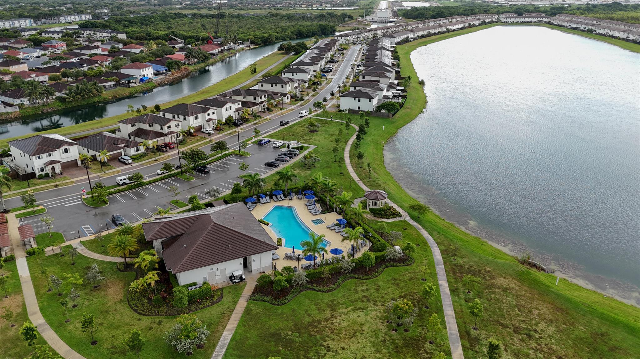 ENCLAVE SOUTH PHASE 2 - Residential