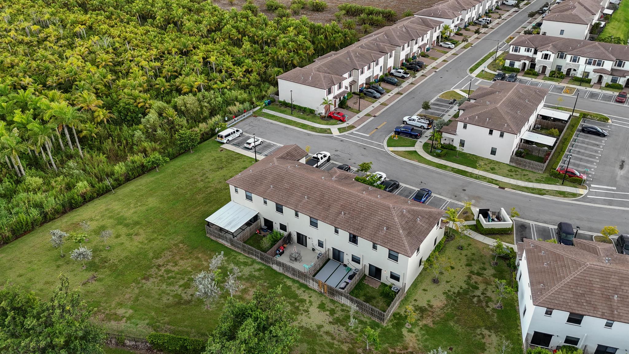 ENCLAVE SOUTH PHASE 2 - Residential