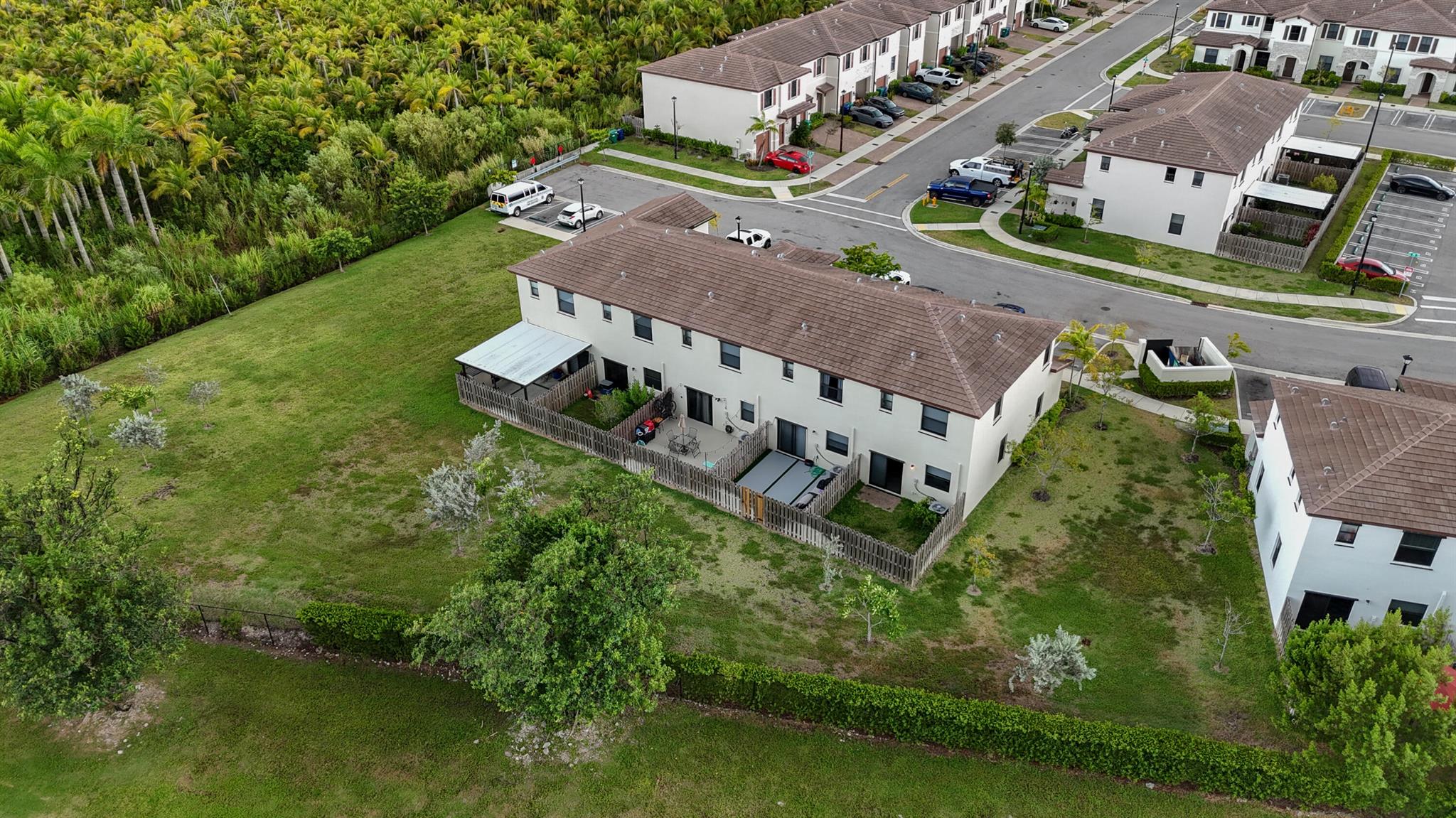 ENCLAVE SOUTH PHASE 2 - Residential